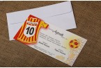 Galatasaray Taraftar Formalı Sünnet Davetiyesi10,5x21,5 ebatlarında davetiye 1.hamur zarflıdır.Galatasaray Cim Bom Bom (GS) taraftar formalı sırt numarası 10 ve çocuğunuzun ismi yazılıdır.