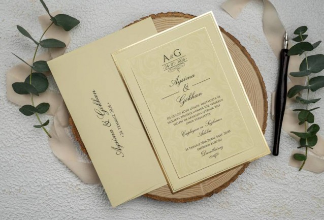 simple and elegant wedding card