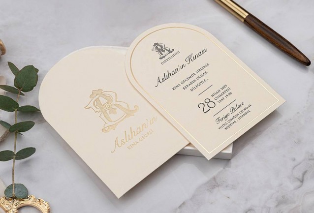 Arch Henna Invitation