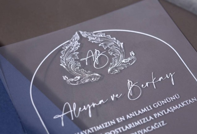 Fenomen Invitation 7079