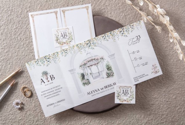 Gatefold, Trifold Wedding Invitation