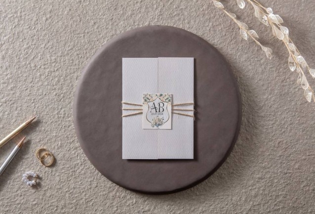 Üç Katlamalı Hasır İpli Davetiye