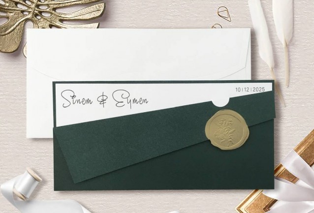 Green Wedding Invitation