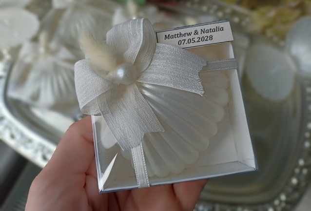 Candle Oyster Wedding Favor