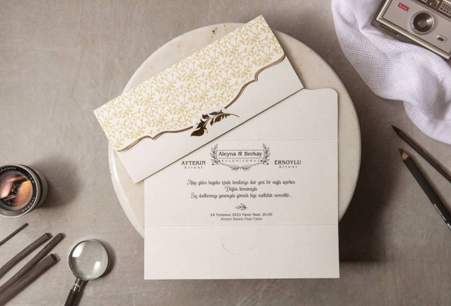 Velvet Wedding Invitations 8452